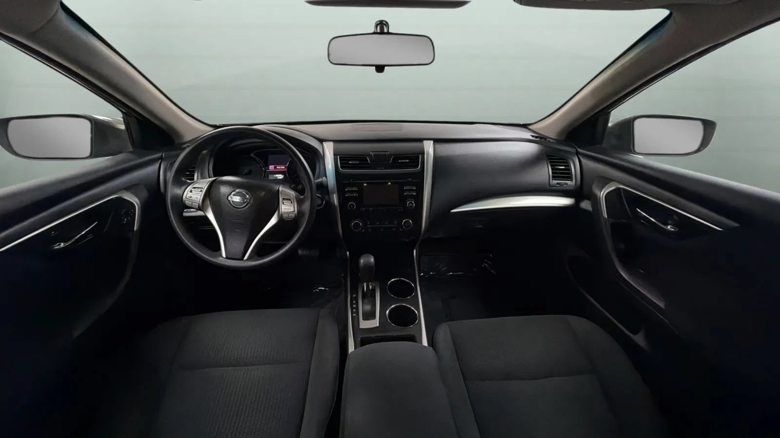Used 2014 Nissan Altima 2.5 S w/ Display Audio Package FWD image 9