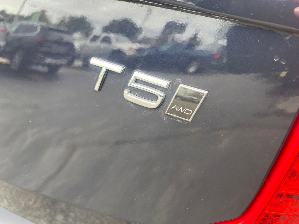 Used 2016 Volvo XC90 T5 Momentum image 37