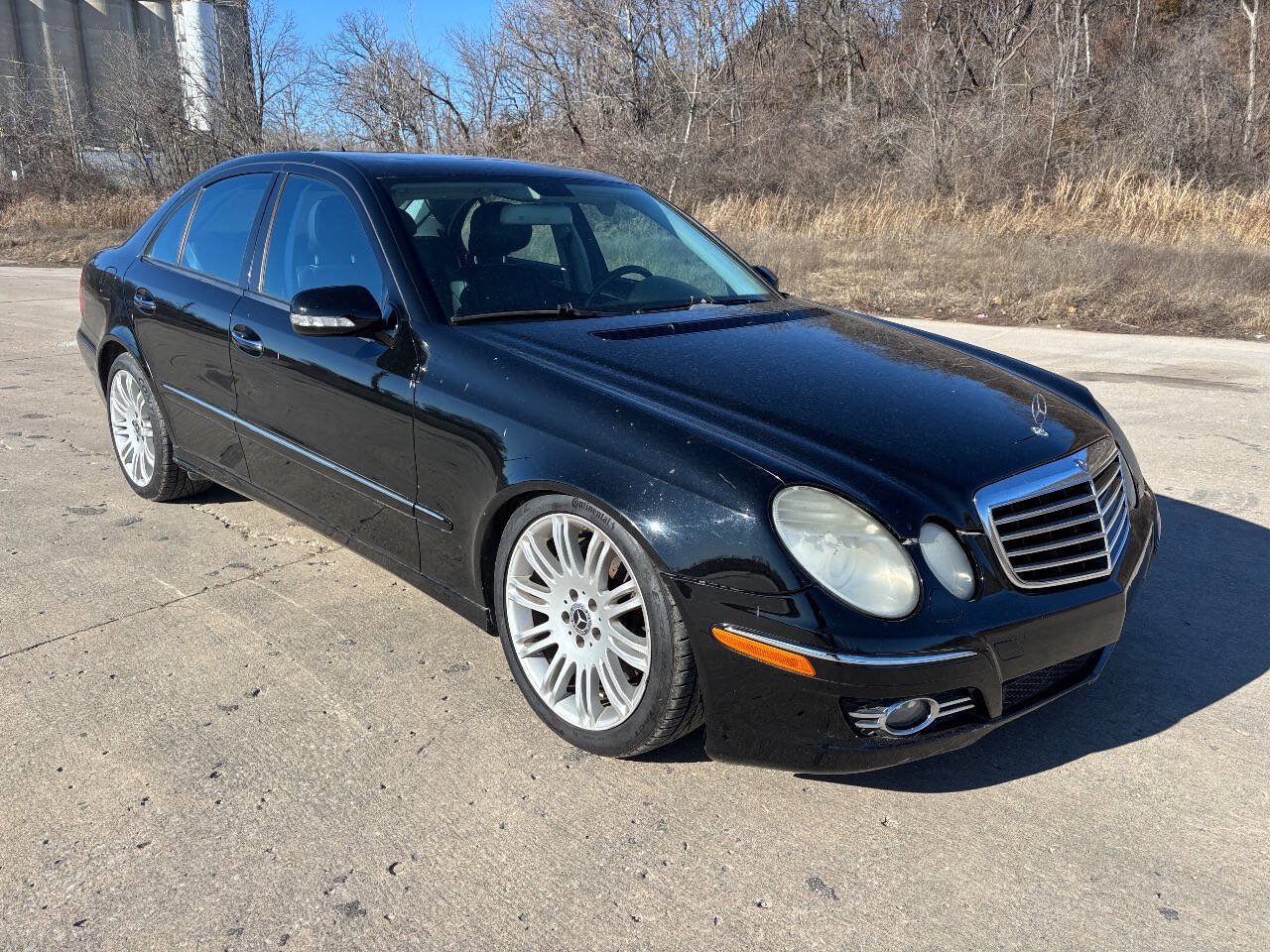 Used 2008 Mercedes-Benz E 350 4MATIC Sedan image 2