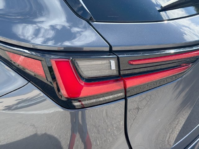 Used 2024 Lexus NX 350 AWD image 10