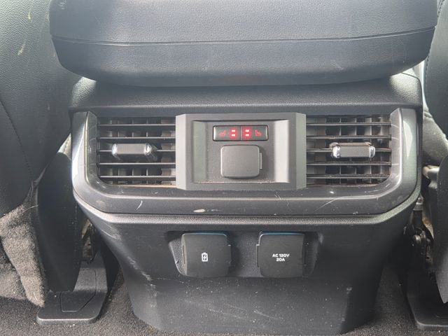 Used 2023 Ford F150 Lariat w/ Equipment Group 502A High AWD/4WD image 17