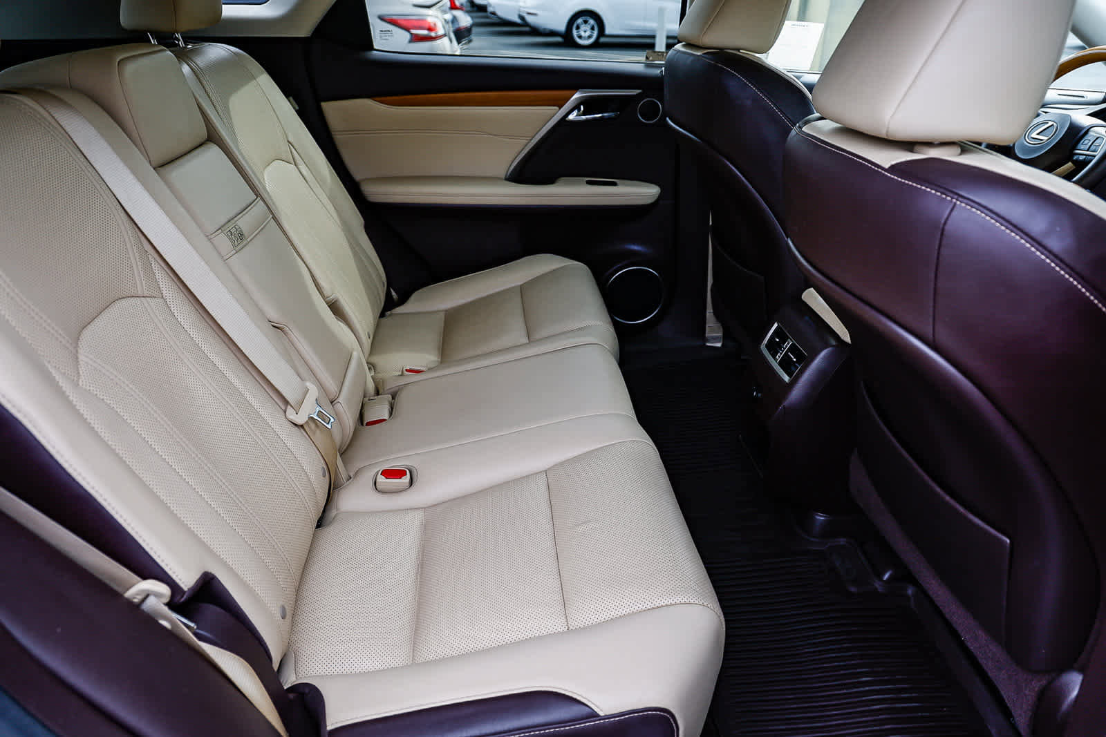 Used 2017 Lexus RX 350 AWD w/ Premium Package image 18