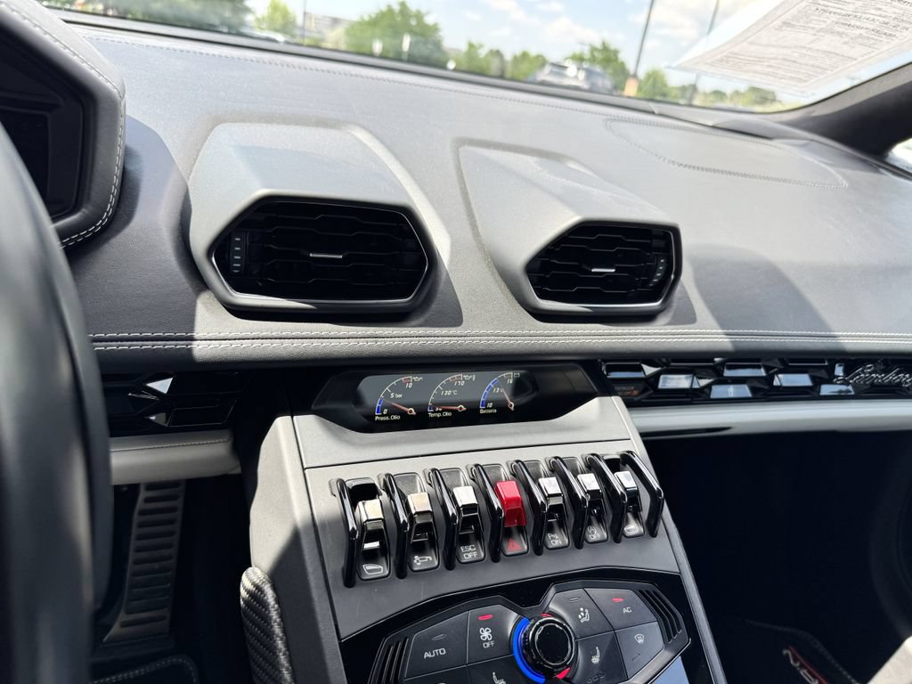 Used 2018 Lamborghini Huracan LP 580-2 RWD image 20