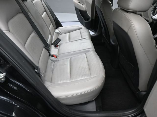 Used 2018 Hyundai Elantra Limited image 39