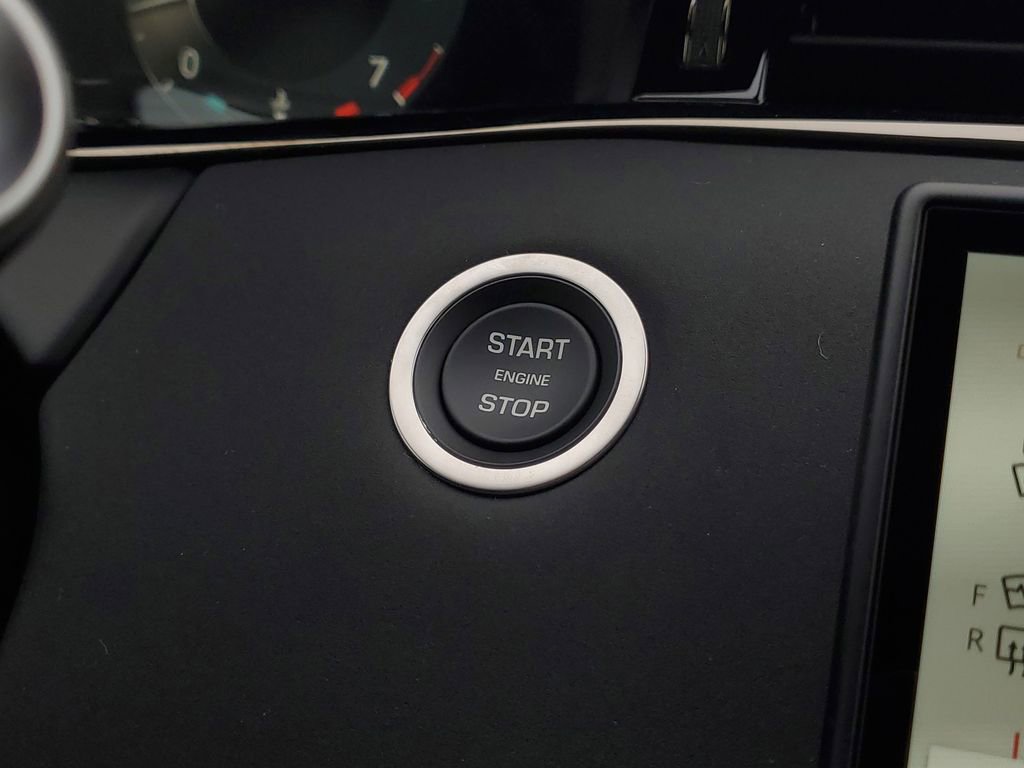 New 2026 Land Rover Range Rover Evoque S image 20