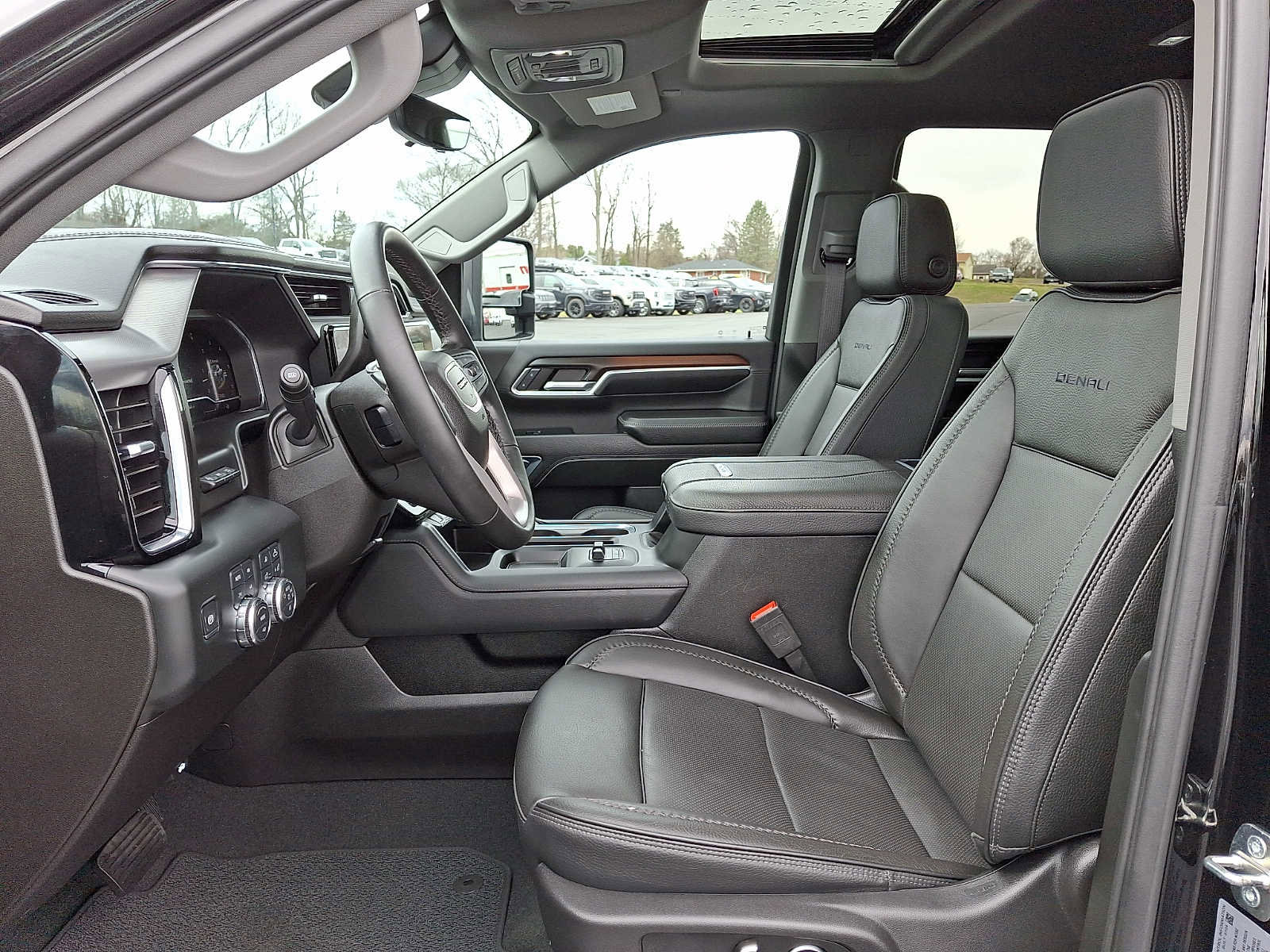 Certified 2024 GMC Sierra 3500 Denali w/ Denali Reserve Package image 14