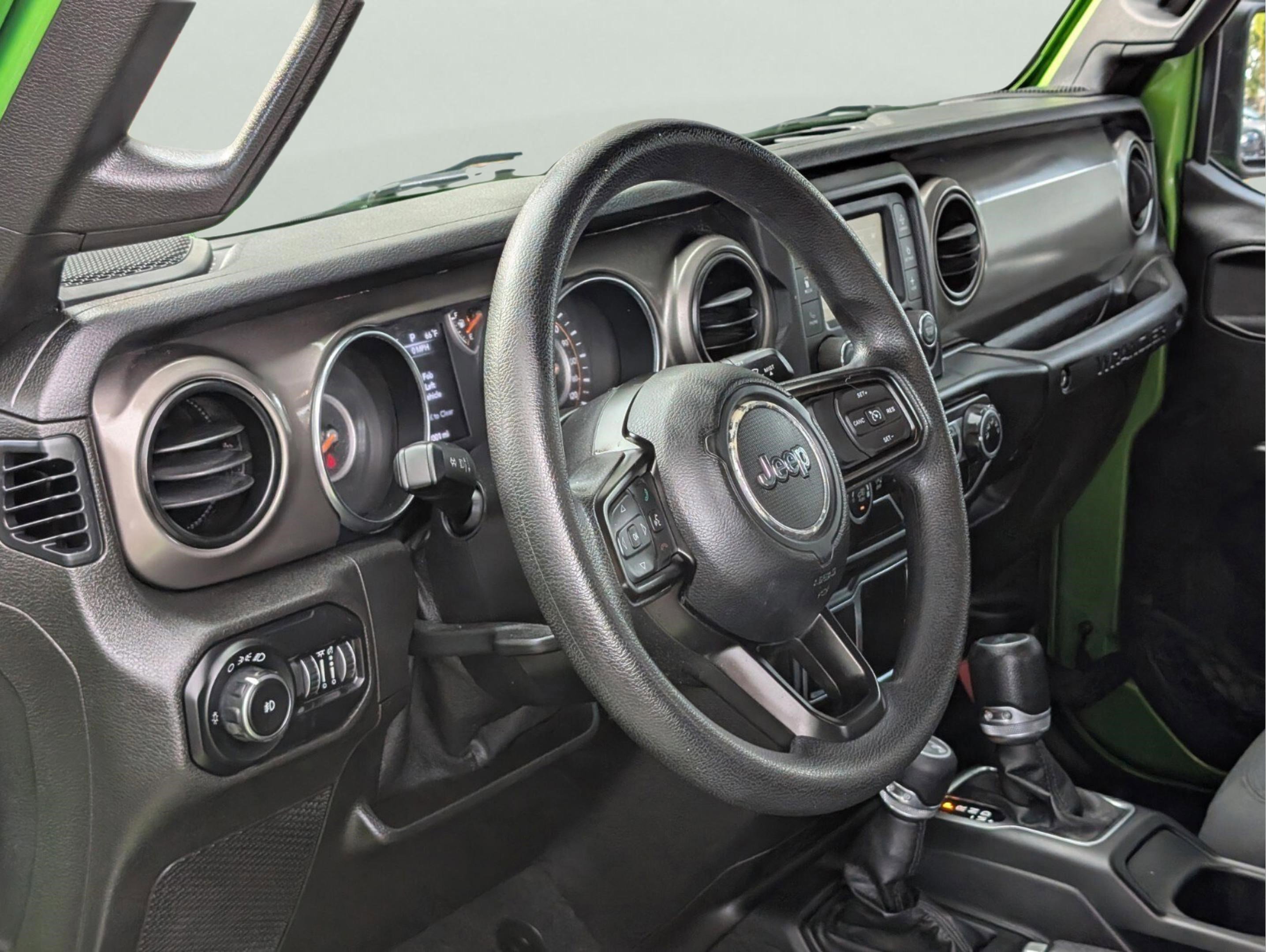 Used 2019 Jeep Wrangler Unlimited Sport image 12