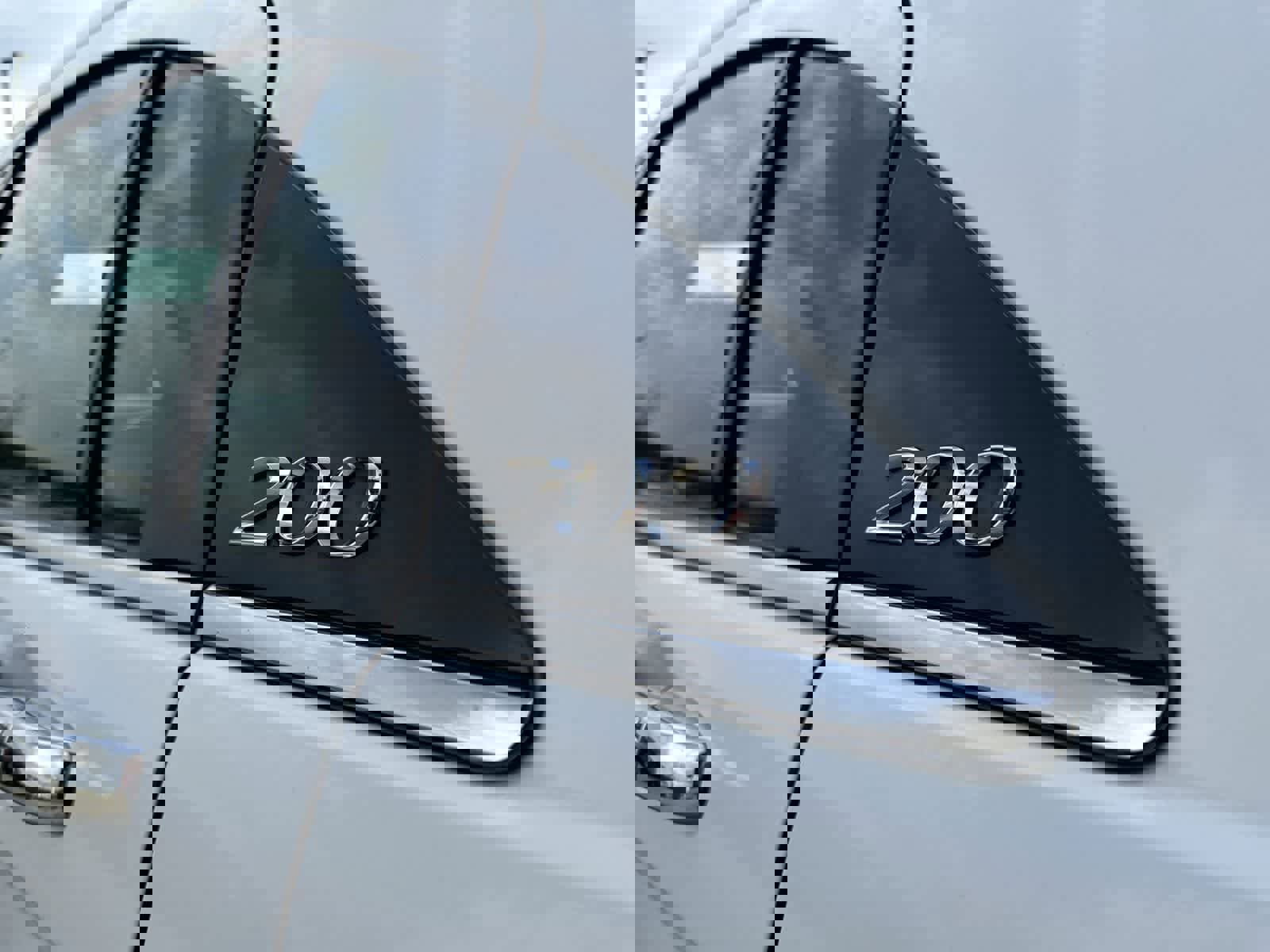 Used 2013 Chrysler 200 Limited image 13