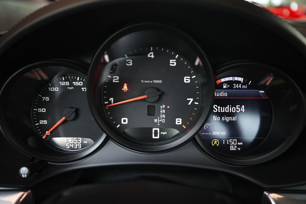 Certified 2025 Porsche 718 Cayman RWD image 25