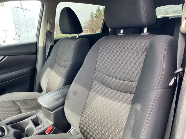 Used 2020 Nissan Rogue S image 13