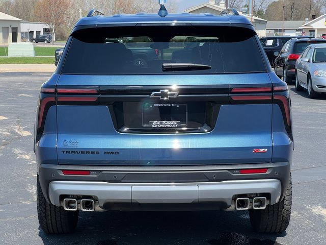 New 2026 Chevrolet Traverse Z71 w/ LPO, Floor Liner Package AWD/4WD image 46