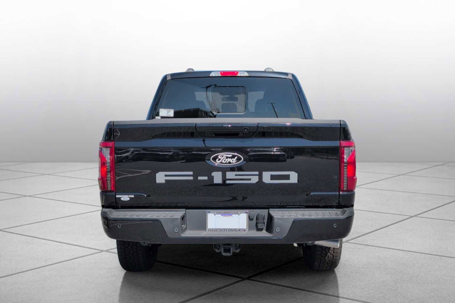 New 2025 Ford F150 XLT w/ Equipment Group 302A MID image 12