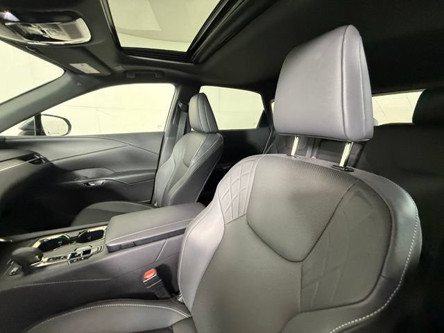Used 2025 Lexus RX 350h w/ Convenience Package AWD/4WD image 5