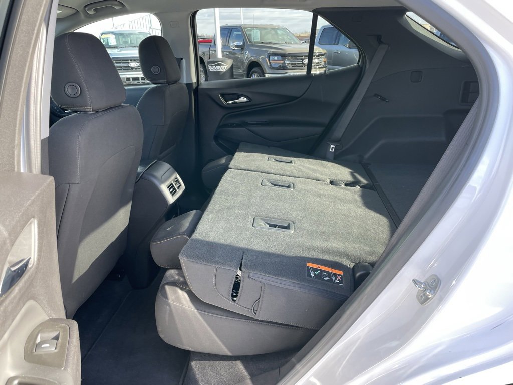 Used 2024 Chevrolet Equinox LT image 52