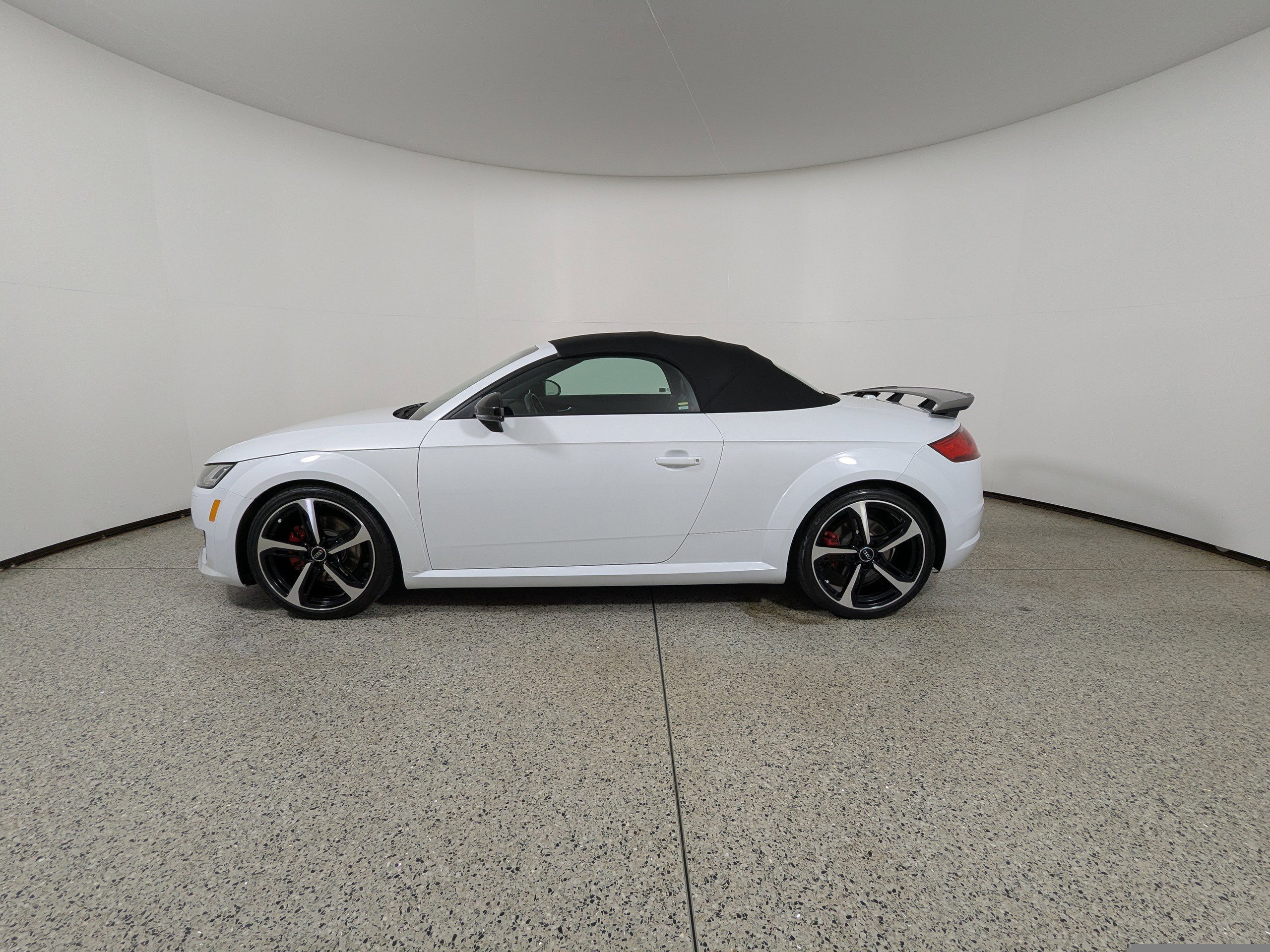 Used 2018 Audi TT 2.0T image 4