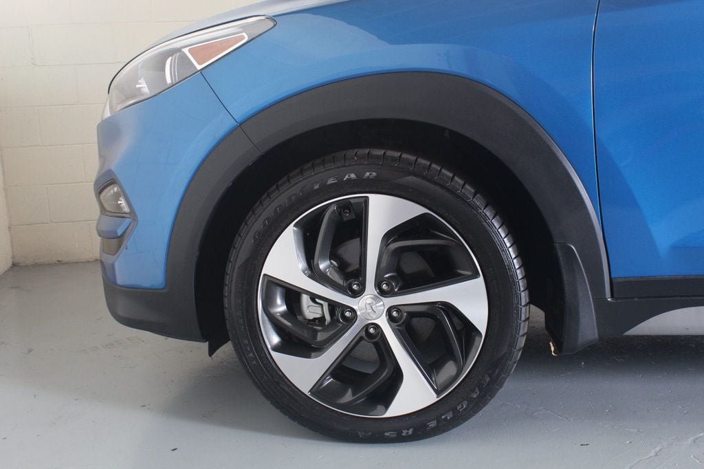 Used 2018 Hyundai Tucson Limited w/ Ultimate Package 02 AWD/4WD image 14
