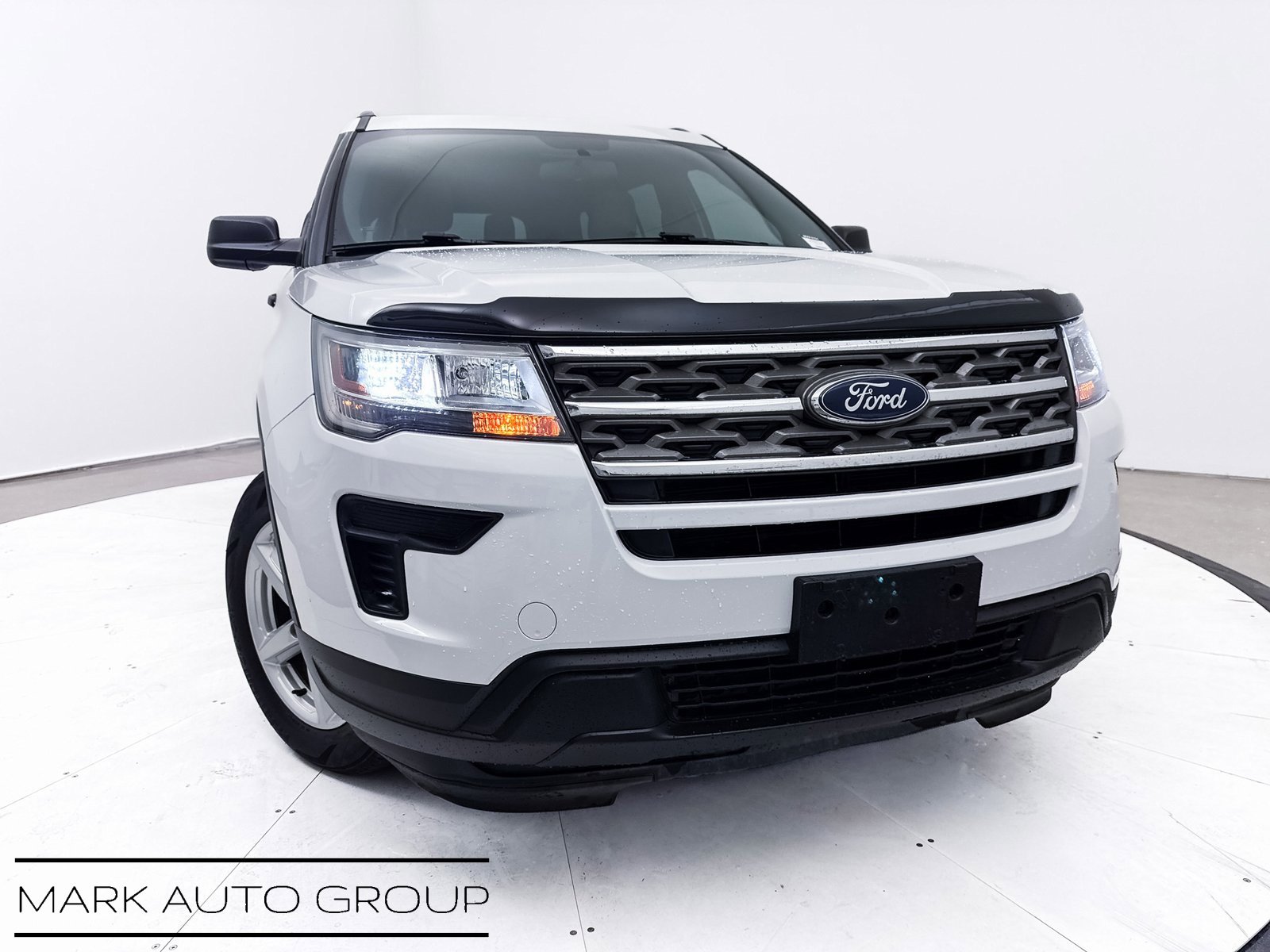 Used 2018 Ford Explorer 4WD image 1