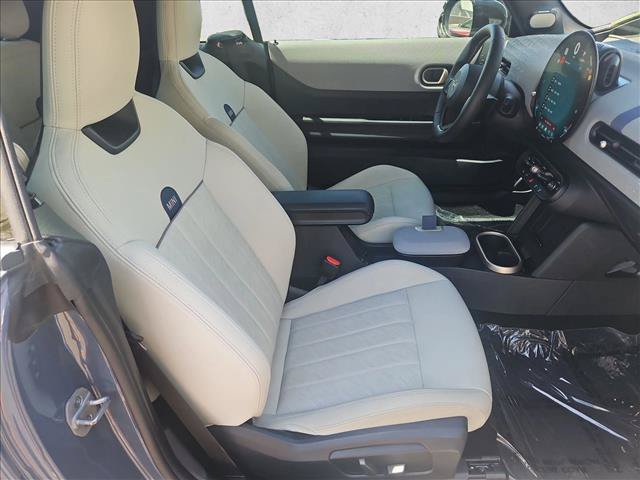 Used 2025 MINI Cooper S FWD image 17