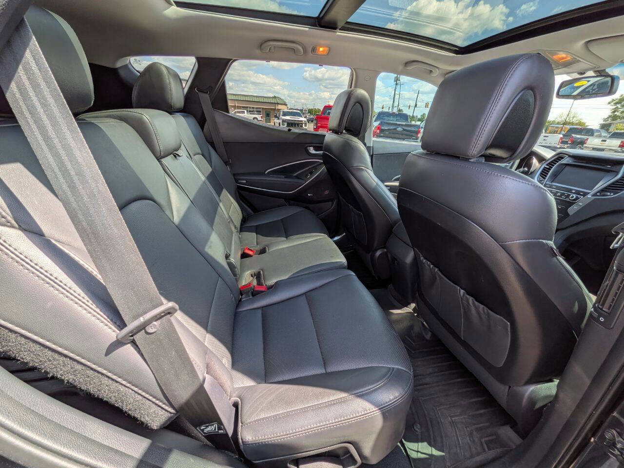 Used 2017 Hyundai Santa Fe Sport AWD/4WD image 21