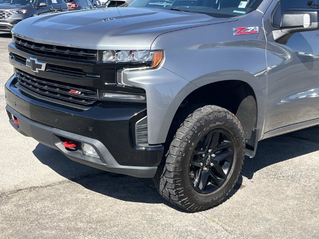 Used 2021 Chevrolet Silverado 1500 LT Trail Boss w/ Convenience Package II AWD/4WD image 11