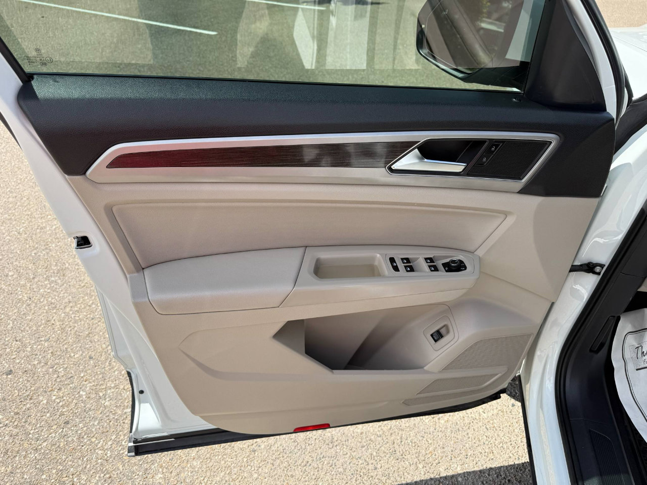 Used 2019 Volkswagen Atlas SE image 12