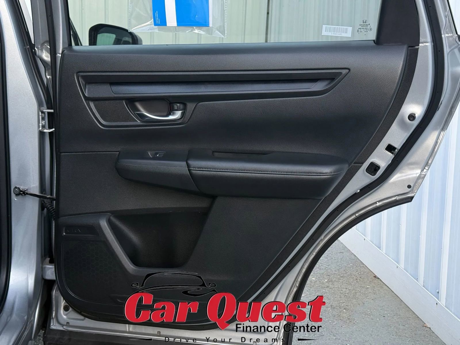 Used 2025 Honda CR-V EX image 16