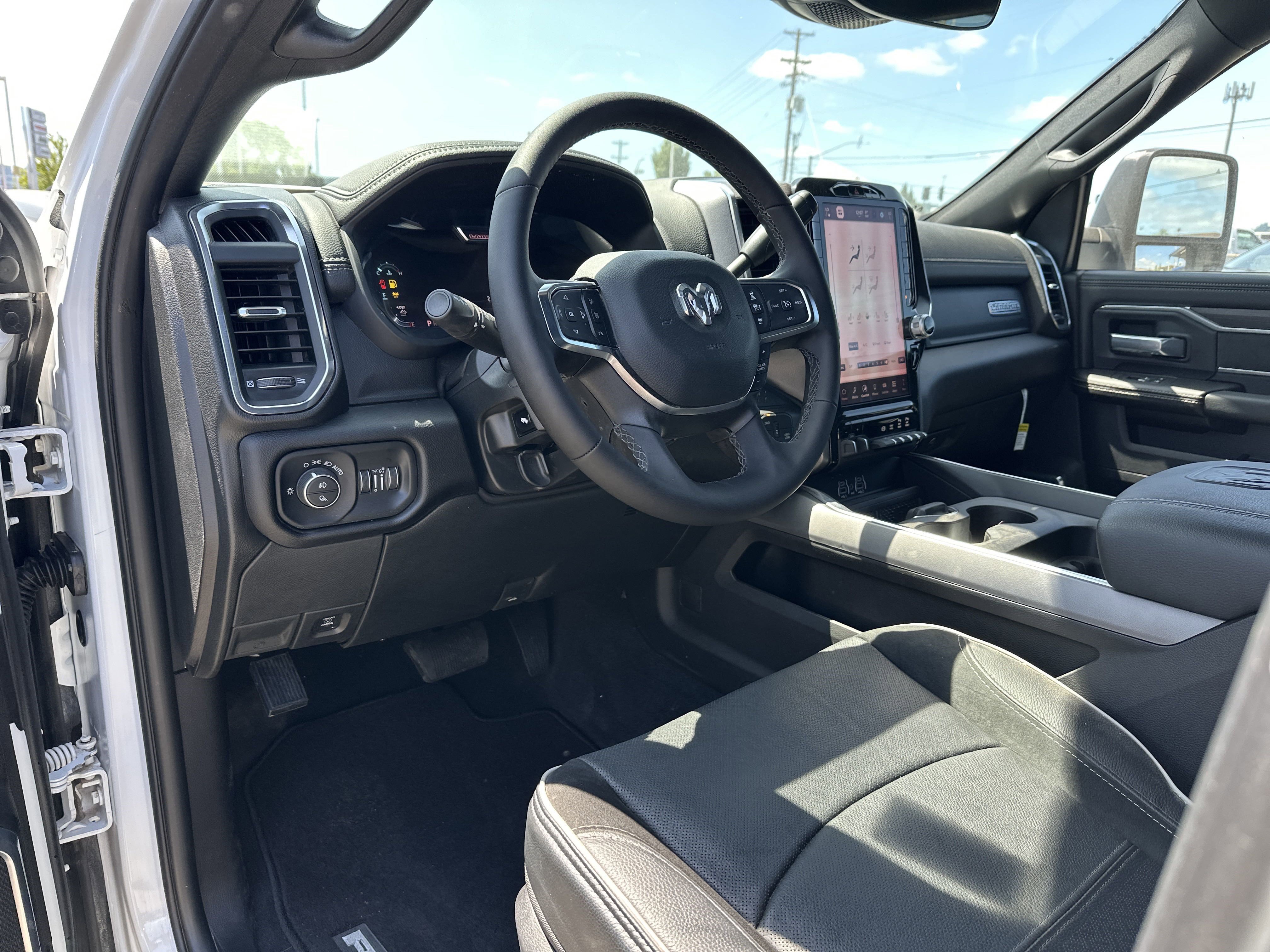 New 2025 RAM 2500 Laramie image 9