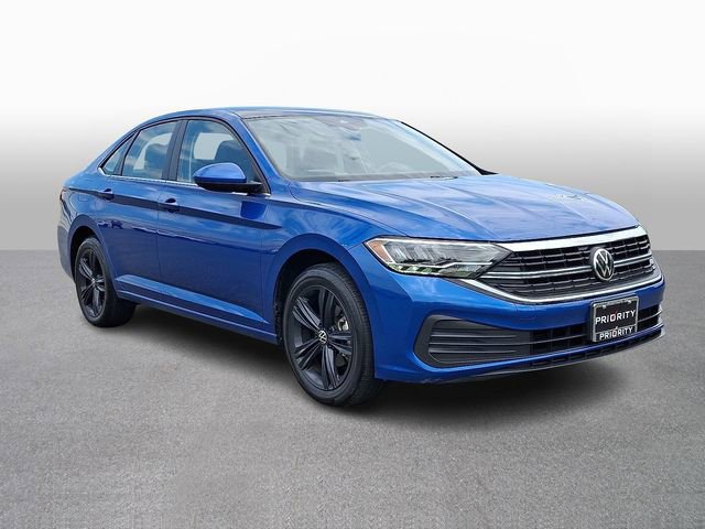 Used 2023 Volkswagen Jetta SE FWD image 3