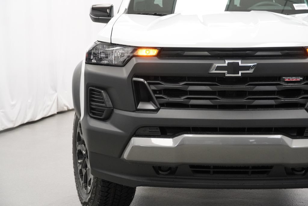 New 2026 Chevrolet Colorado Trail Boss AWD/4WD image 32