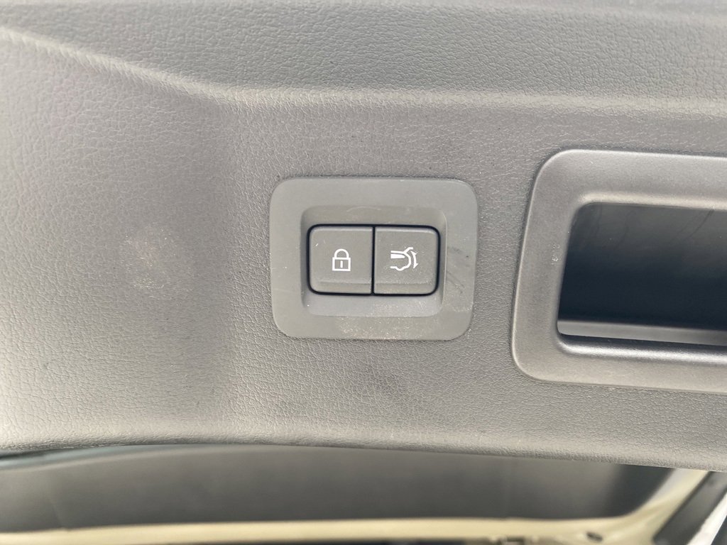 Certified 2025 MAZDA CX-70 Plug-In Hybrid w/ Premium Pkg image 8