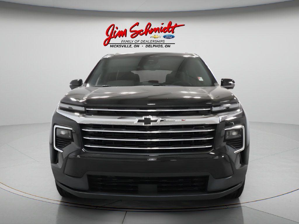New 2026 Chevrolet Traverse LT w/ Driver Confidence Package FWD image 3