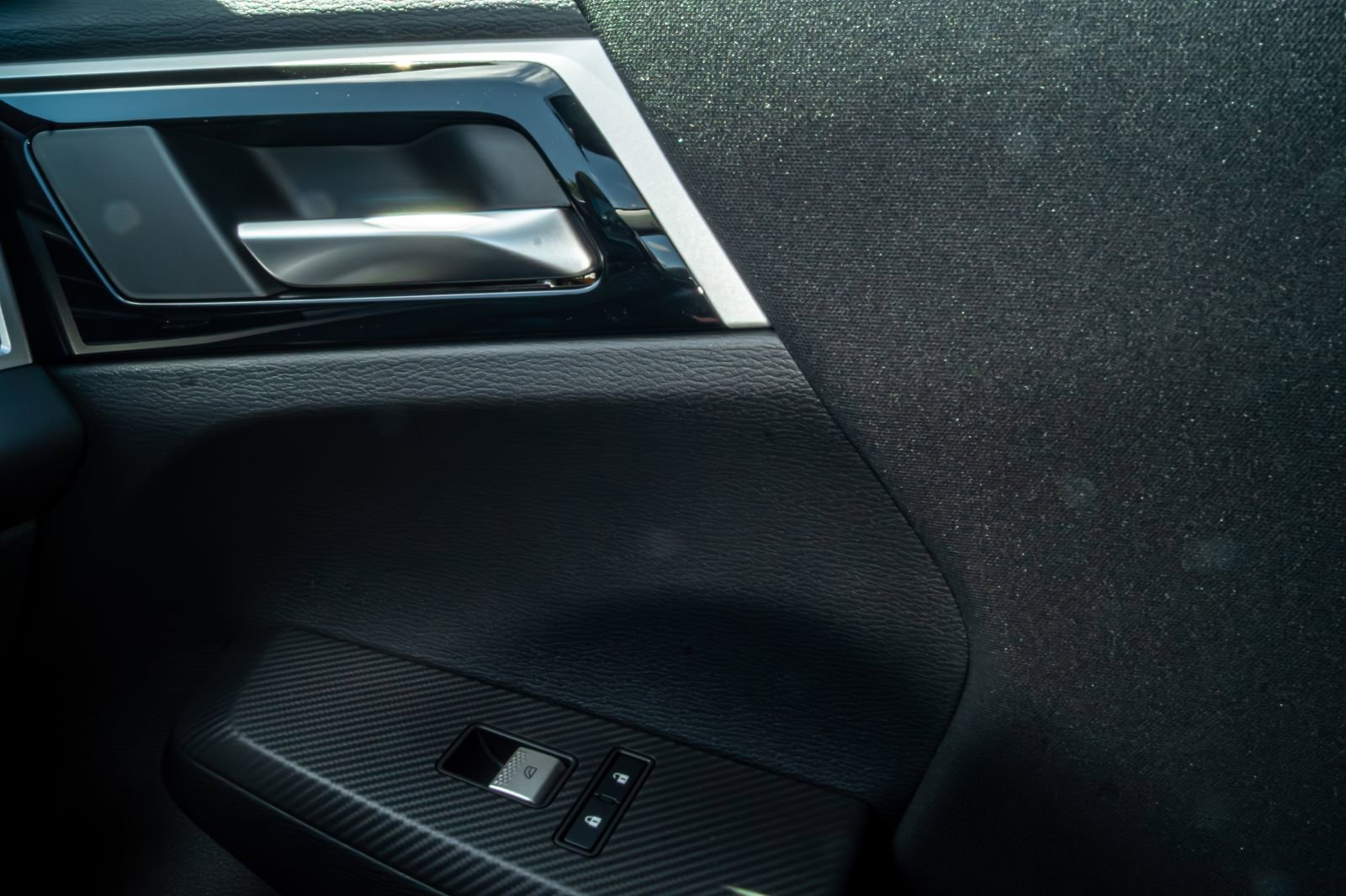 New 2025 Mitsubishi Outlander ES image 23