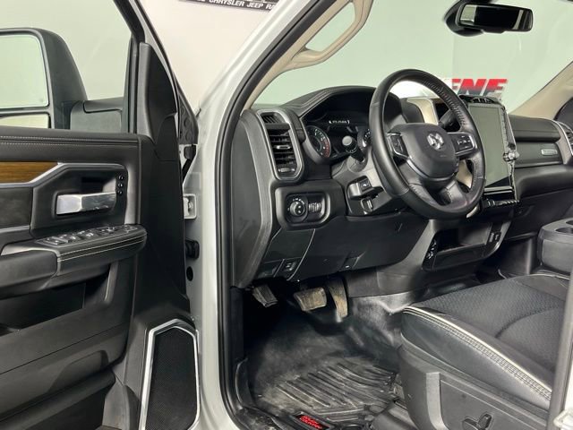 Used 2024 RAM 2500 Laramie image 24