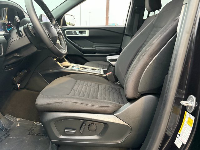 Used 2020 Ford Explorer XLT RWD image 5