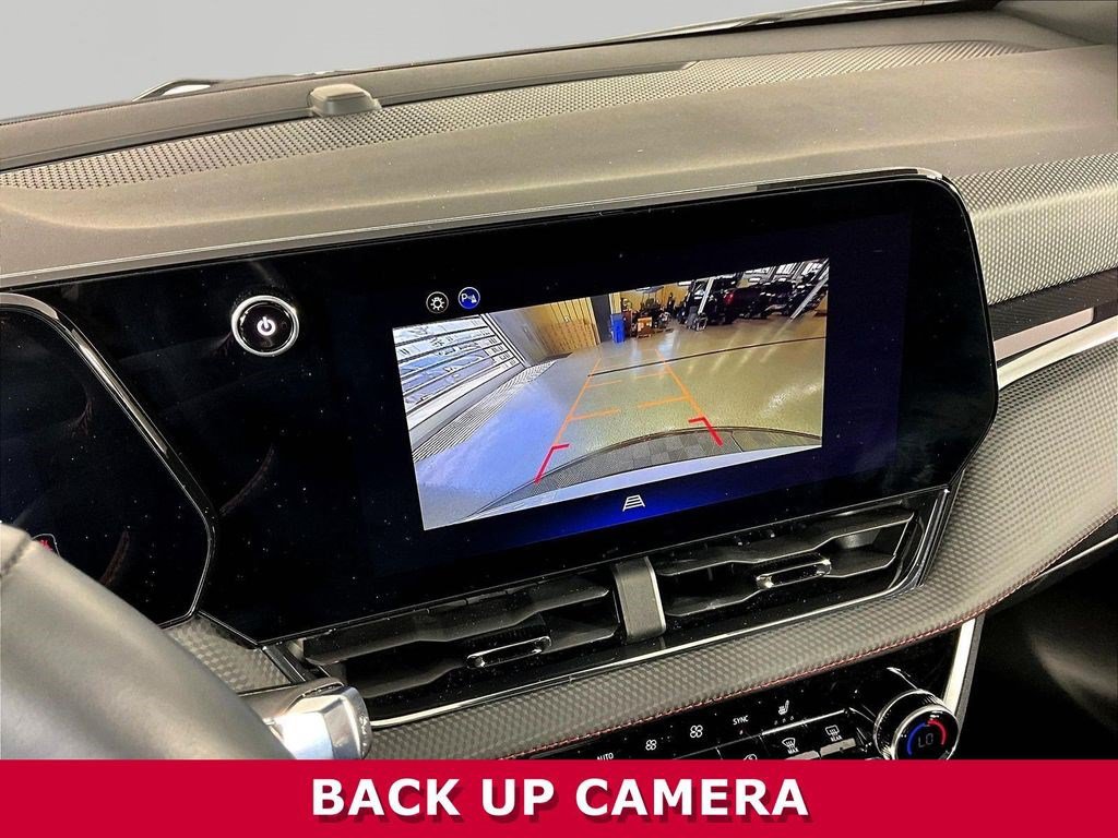 Used 2026 Chevrolet Equinox RS FWD image 13