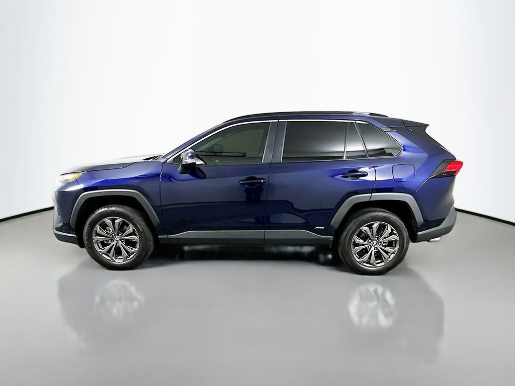 Certified 2025 Toyota RAV4 XLE Premium AWD/4WD image 8
