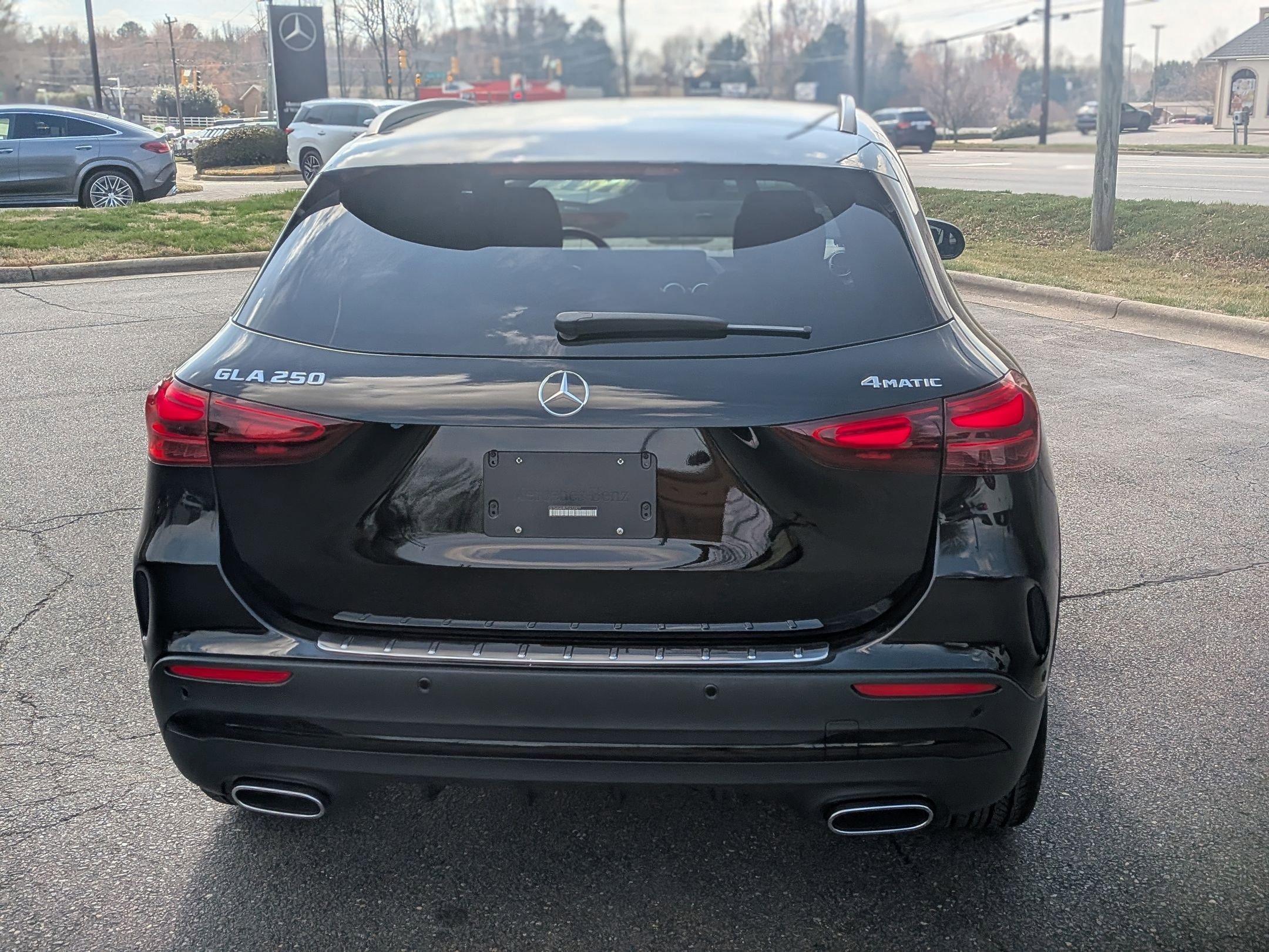 Certified 2025 Mercedes-Benz GLA 250 4MATIC image 4