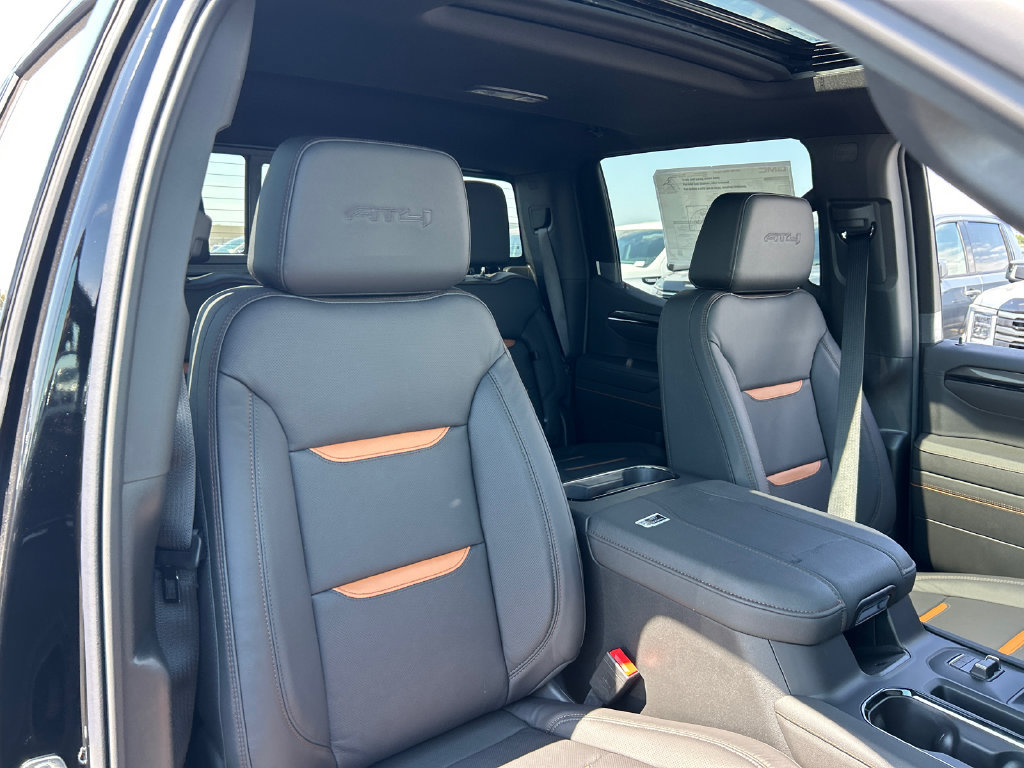 New 2026 GMC Sierra 1500 AT4 w/ AT4 Premium Package AWD/4WD image 42
