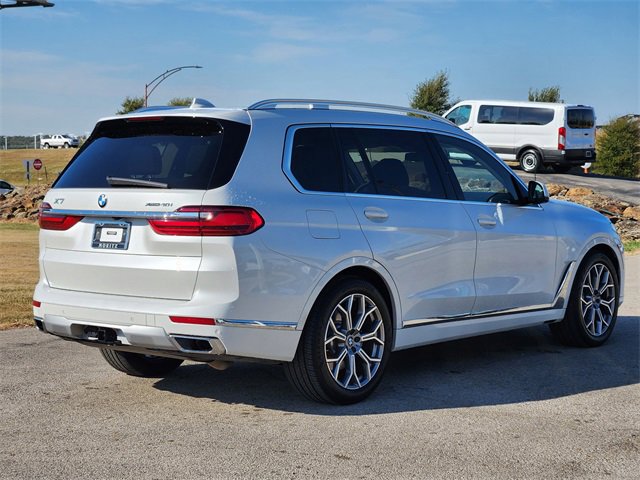 Used 2022 BMW X7 xDrive40i image 7