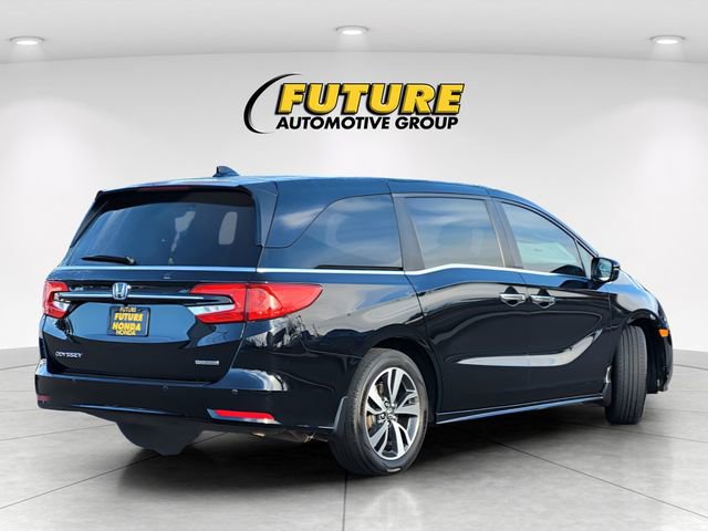 Used 2024 Honda Odyssey Touring image 4