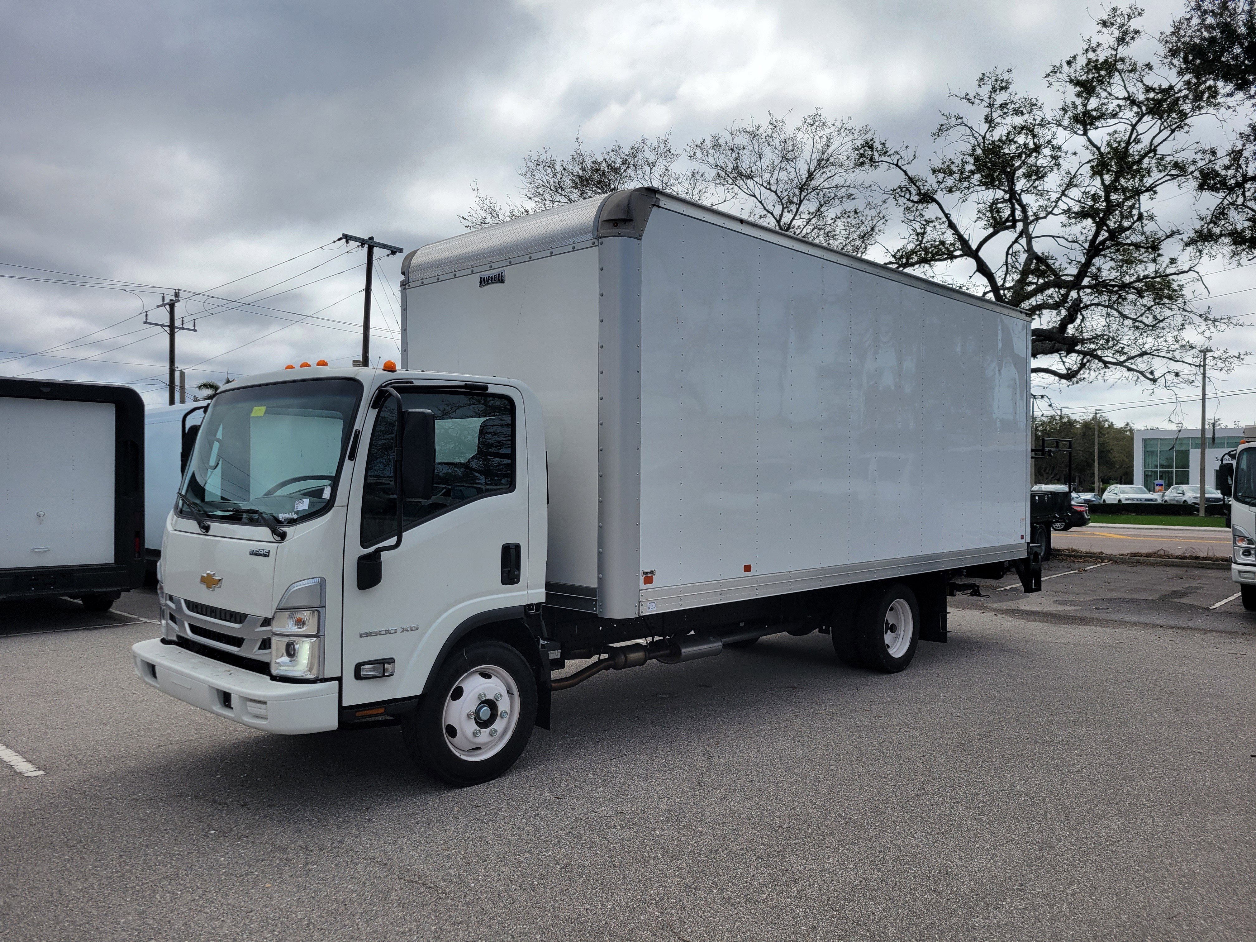 New 2025 Chevrolet Low Cab Forward 5500XG image 8