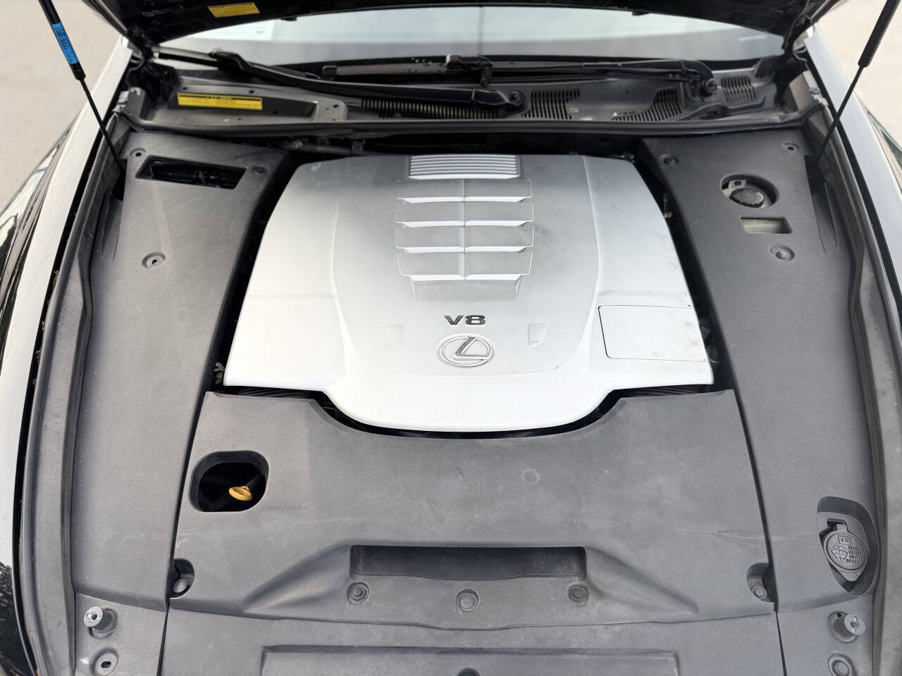 Used 2007 Lexus LS 460 L RWD image 25