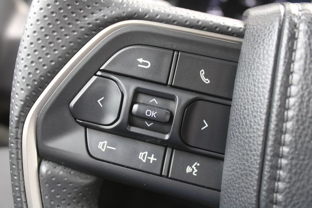 Used 2025 Toyota 4Runner TRD Sport AWD/4WD image 29
