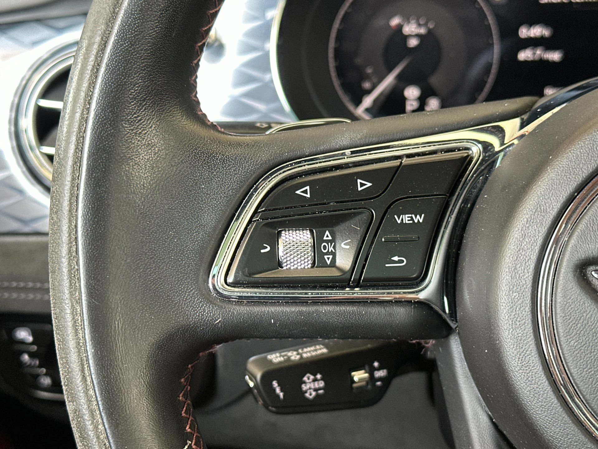 Certified 2022 Bentley Bentayga Speed AWD/4WD image 28