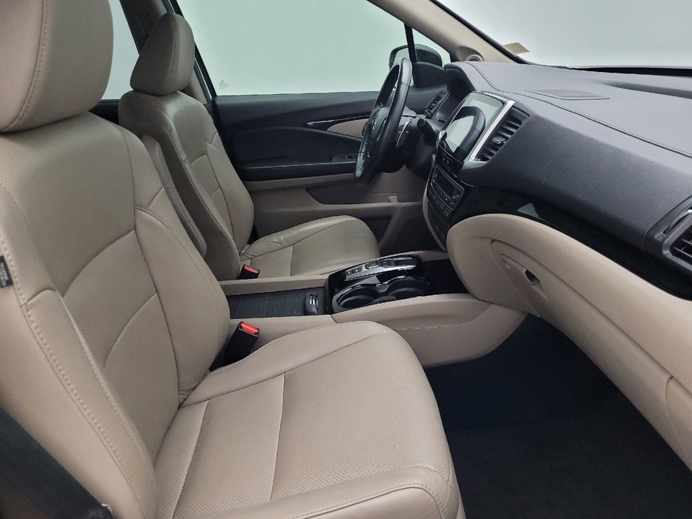 Used 2017 Honda Pilot Elite image 21