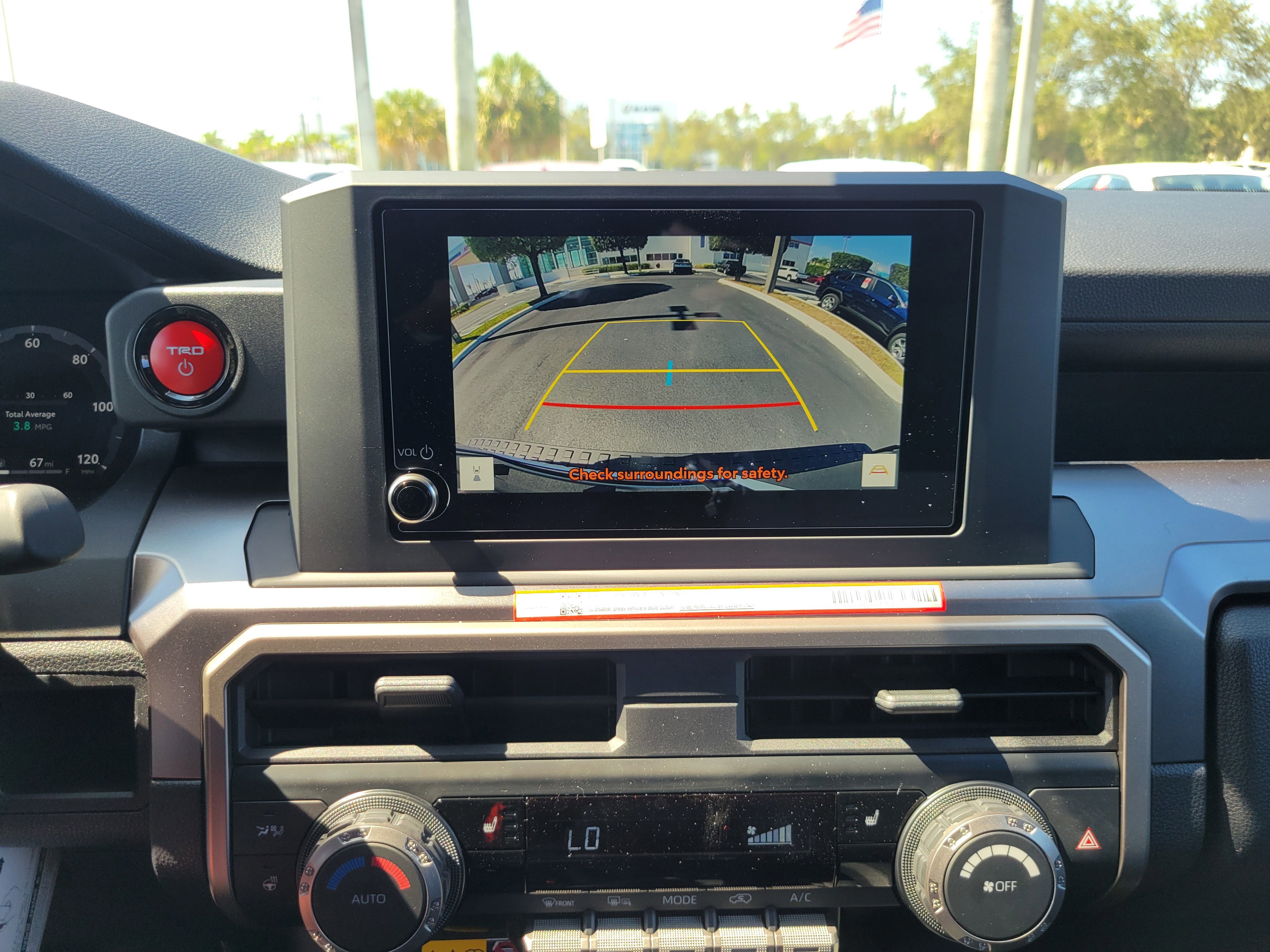 Used 2025 Toyota 4Runner 4WD image 27