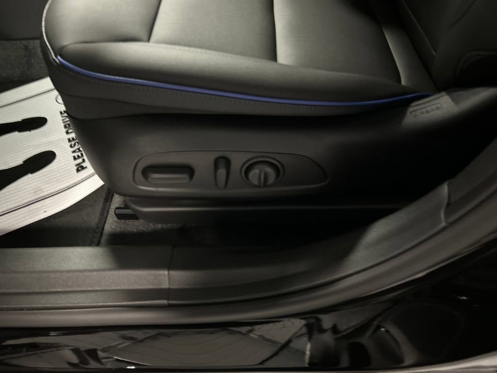 New 2026 Buick Envista Sport Touring w/ Convenience I Package FWD image 11