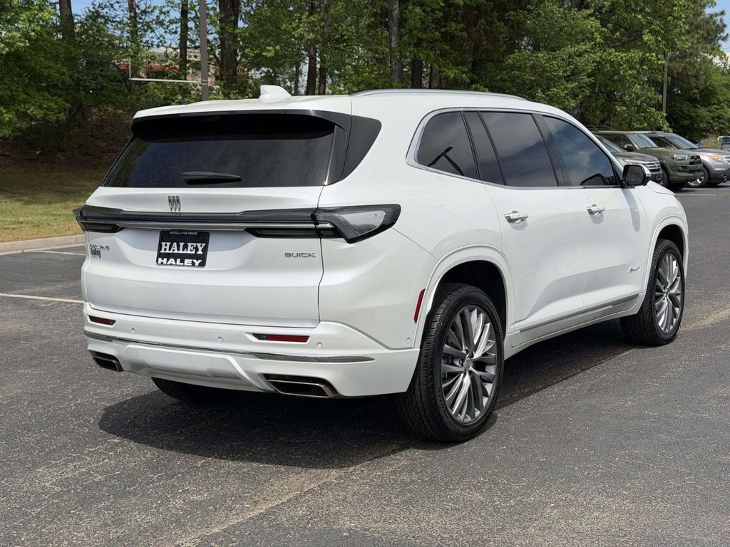Used 2025 Buick Enclave Avenir w/ Super Cruise Package FWD image 20