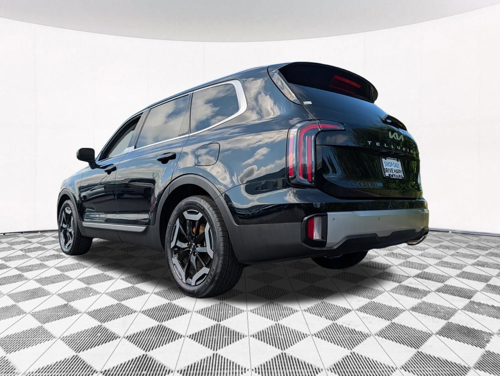 Used 2023 Kia Telluride EX AWD/4WD image 16