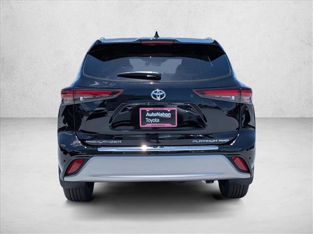 New 2026 Toyota Highlander Platinum AWD/4WD image 8